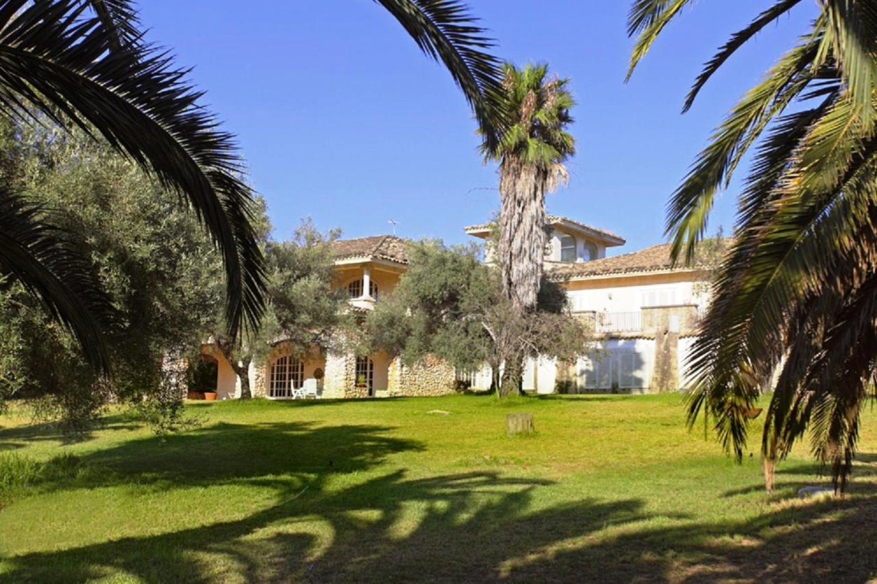Villa Del Commendatore Sirugo Авола Экстерьер фото