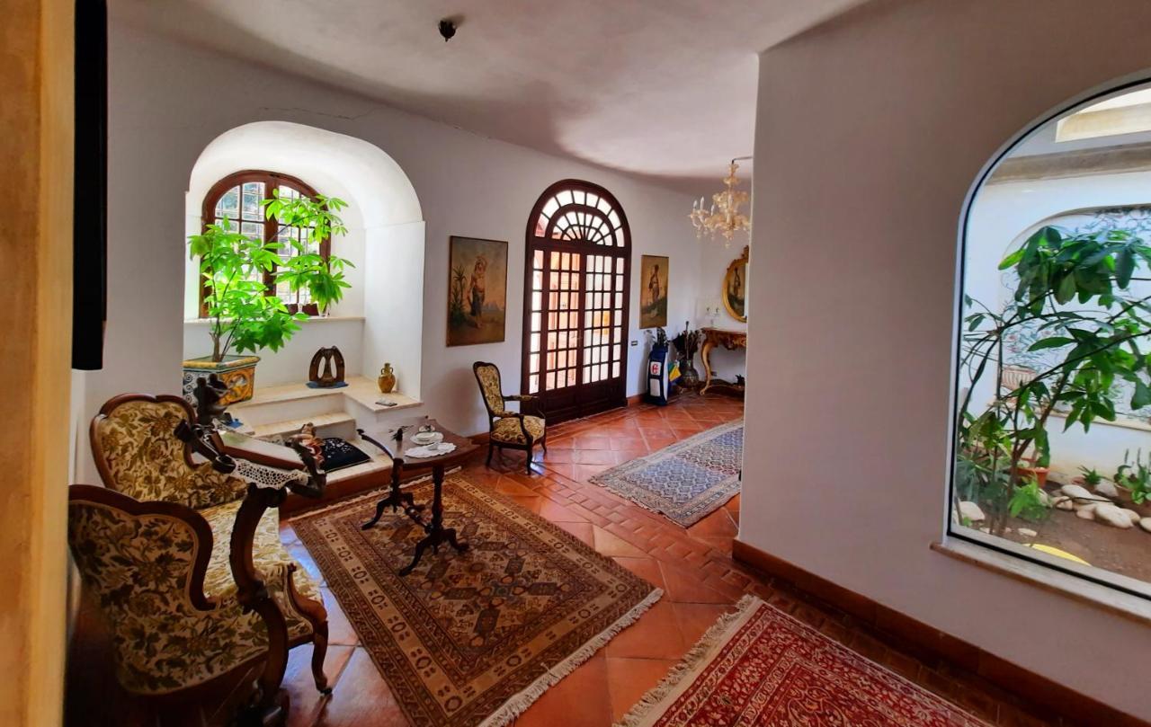 Villa Del Commendatore Sirugo Авола Экстерьер фото