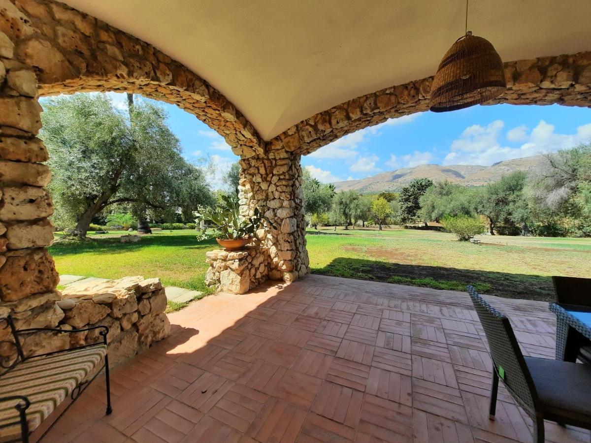 Villa Del Commendatore Sirugo Авола Экстерьер фото