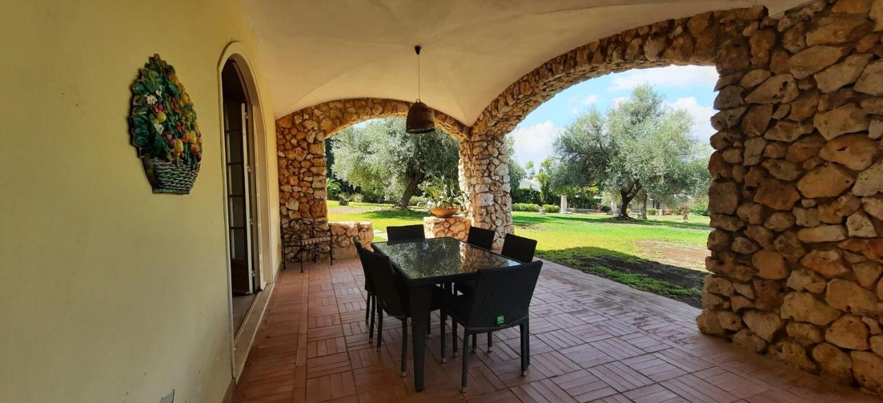 Villa Del Commendatore Sirugo Авола Экстерьер фото